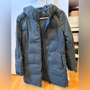 UNIQLO Seamless Down Long Coat - Women's XS - Dark Green